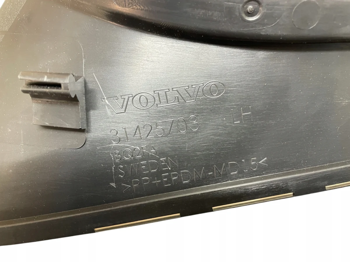 PILLAR TRIM COVER LEFT REAR VOLVO XC60 II - Image 3