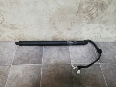 Siłownik siłowniki klapy BMW X5 F15 F85 7449810