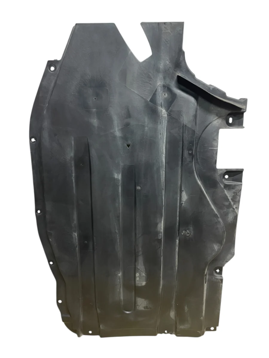 LOWER RIGHT UNDERBODY COVER BMW X5 G05 LCI