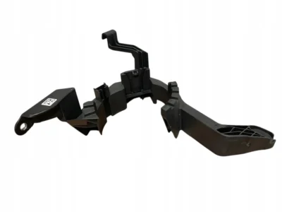 UCHWYT ZBIORNIKA WYRÓWNAWCZEGO BMW XM G09