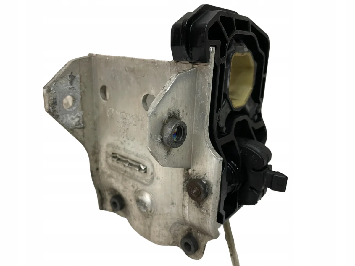 ADAPTER CHŁODNICY LEWY BMW F01 F06 F10 F11 F12