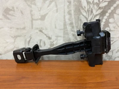 Ogranicznik drzwi BMW G01 X3