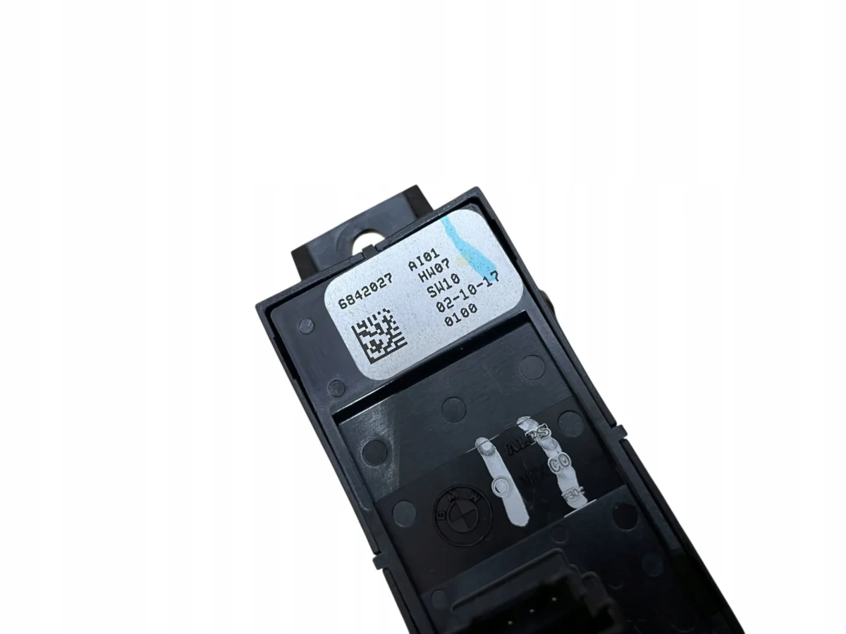 HANDBRAKE SWITCH BUTTON BMW 5 G30 G31 – Bild 3