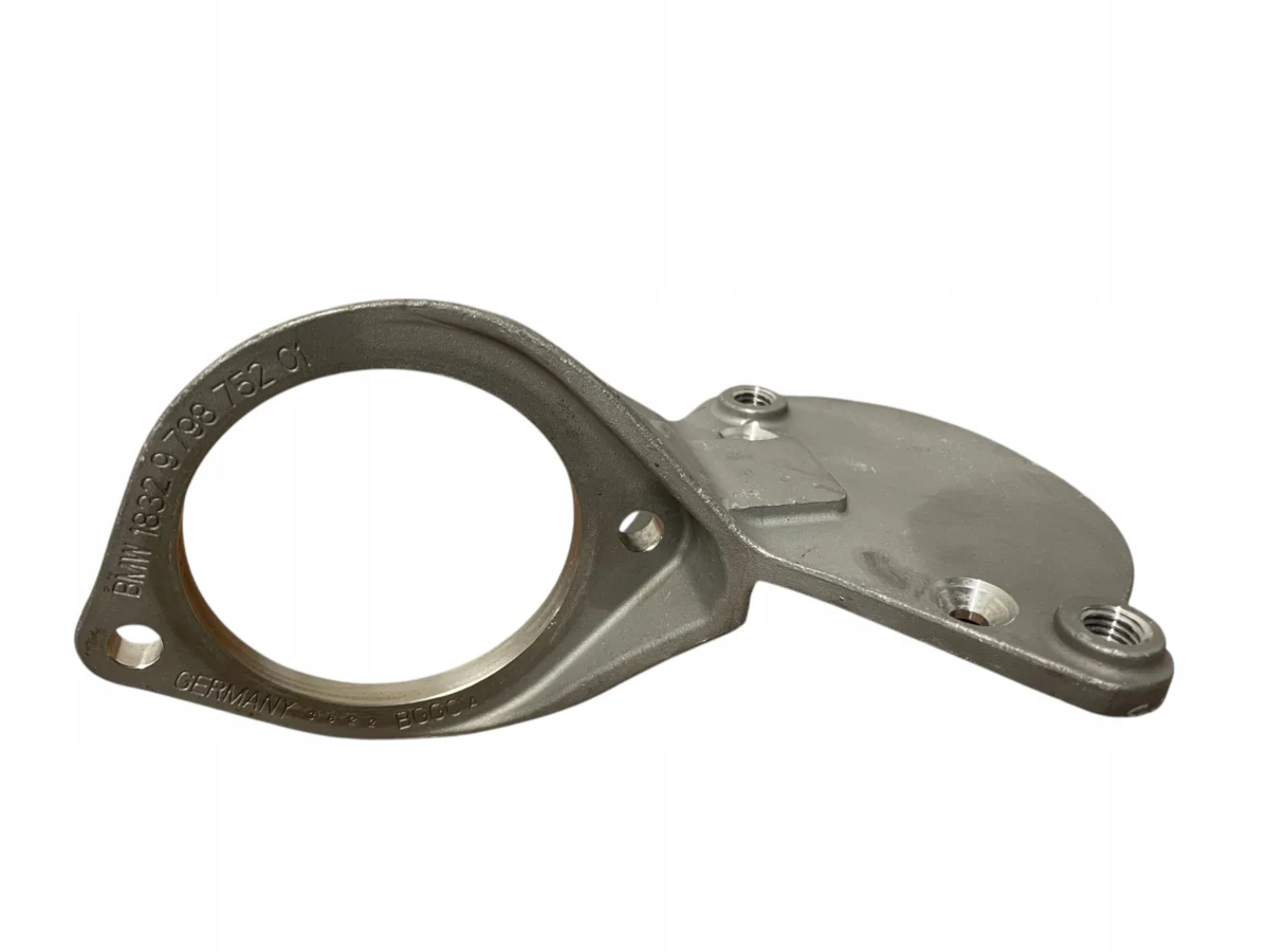 RIGHT CATALYTIC CONVERTER BRACKET BMW X5 G05 LCI