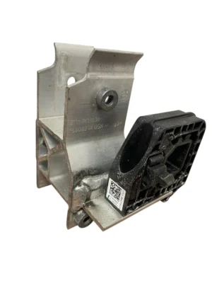 UCHWYT MOCOWANIE CHŁODNICY PRAWY BMW X5 G05 LCI 2023R