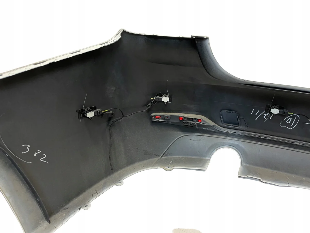 ZDERZAK TYŁ LUXURY 6 X PDC BMW F30 LCI A300 IDEAŁ - obrazek 10