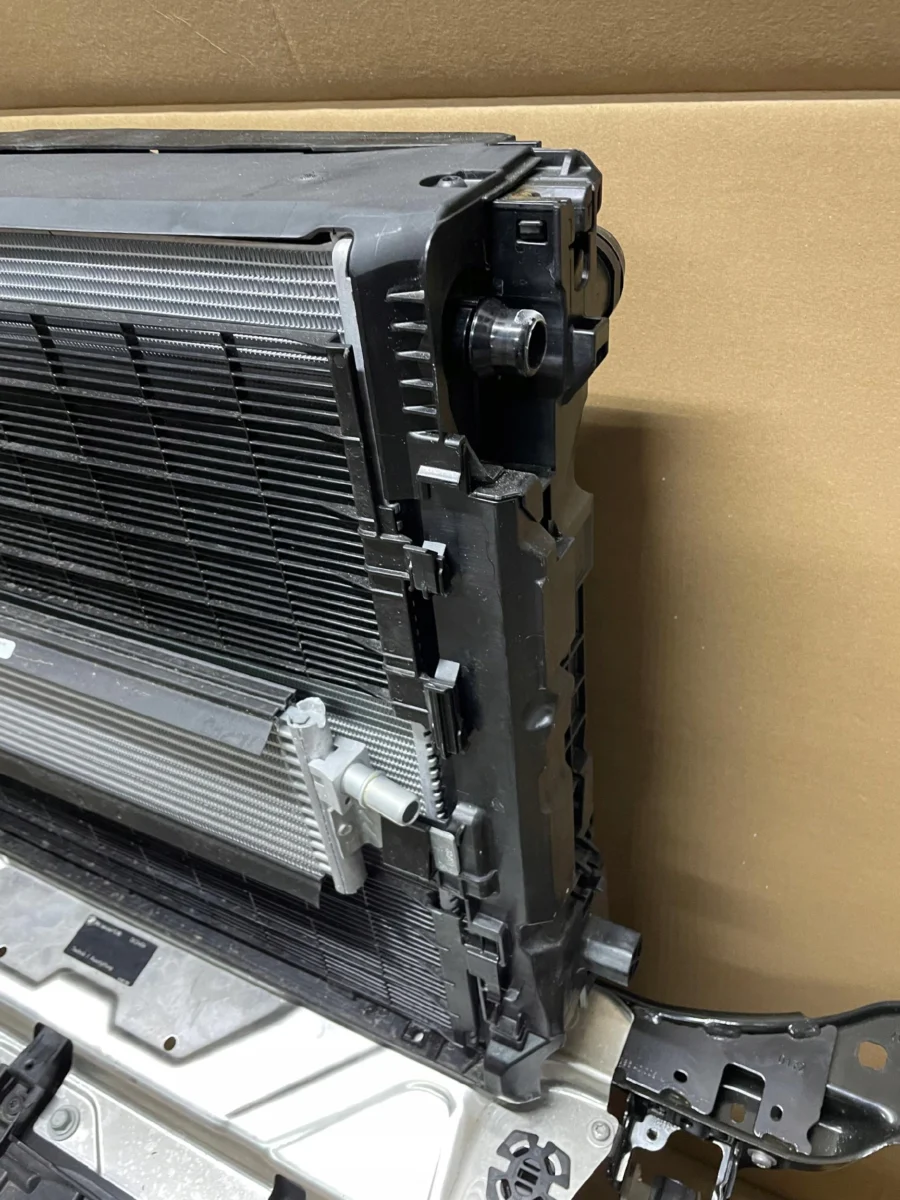 PAS PRZEDNI + CHŁODNICE + WENTYLATOR KOMPLET BMW 4 G22 G23 3.0i M440iX - obrazek 4