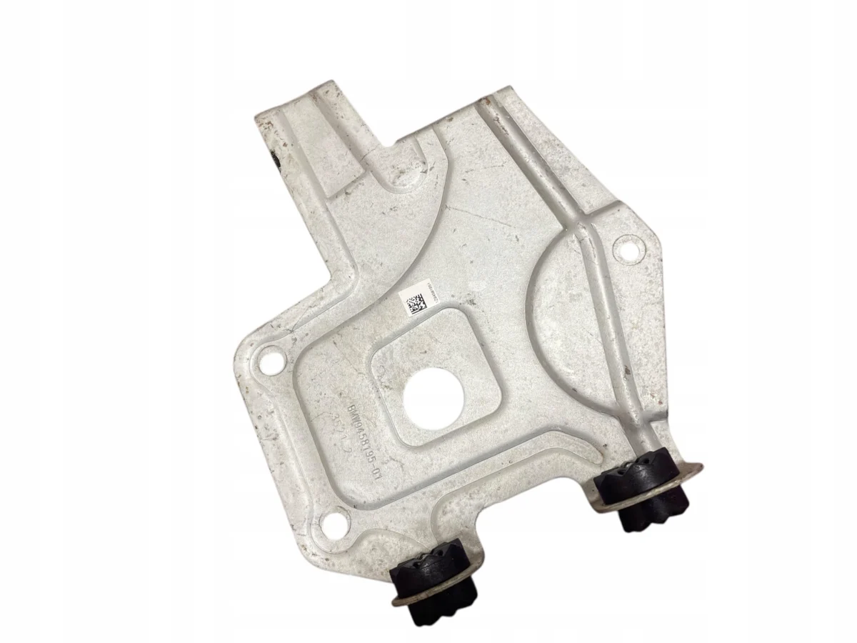 UCHWYT MOCOWANIE BLACHA BMW 5 G30 LCI - obrazek 2