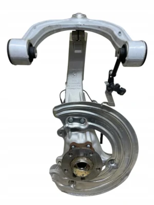 ZWROTNICA PRZÓD PRAWA + WAHACZ GÓRNY + CZUJNIK POZIOMOWANIA BMW XM G09 S68