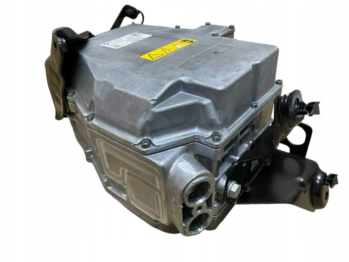 FALOWNIK PRZETWORNICA NAPIĘCIA HYBRYDA 7.4KW BMW XM G09 2023R IDEAŁ - obrazek 4