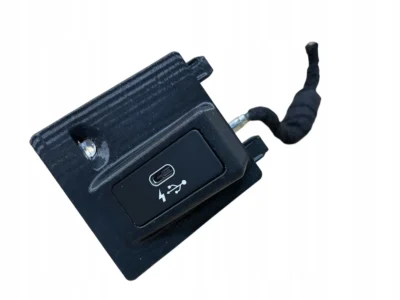 GNIAZDO PORT USB BMW X3 G01