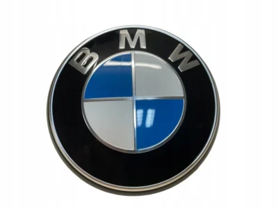 EMBLEMAT ZNACZEK W KLAPĘ BMW 2 F44 2022R