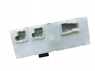 TRUNK LID CONTROL MODULE BMW 5 G30 LCI