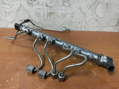 Listwa wtryskowa BMW X3 F25 X4 F26 2.0D N47