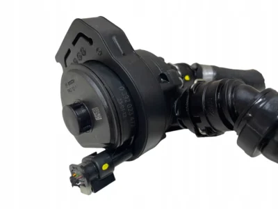 POMPA WODY BMW i7 G70 M60 X-DRIVE 660PS 2023R