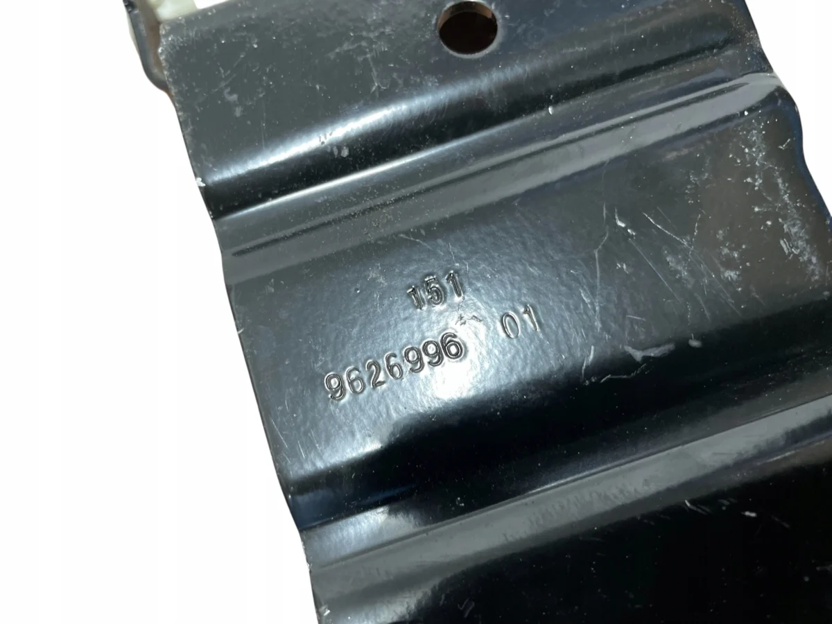 SUSPENSION RESERVOIR BRACKET MOUNT BMW XM G09 - Image 2