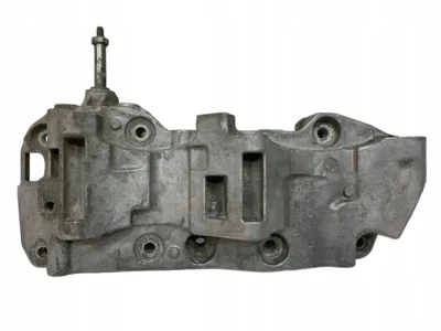 ŁAPA WSPORNIK ALTERNATORA BMW F10 F25 F30 F34 F36