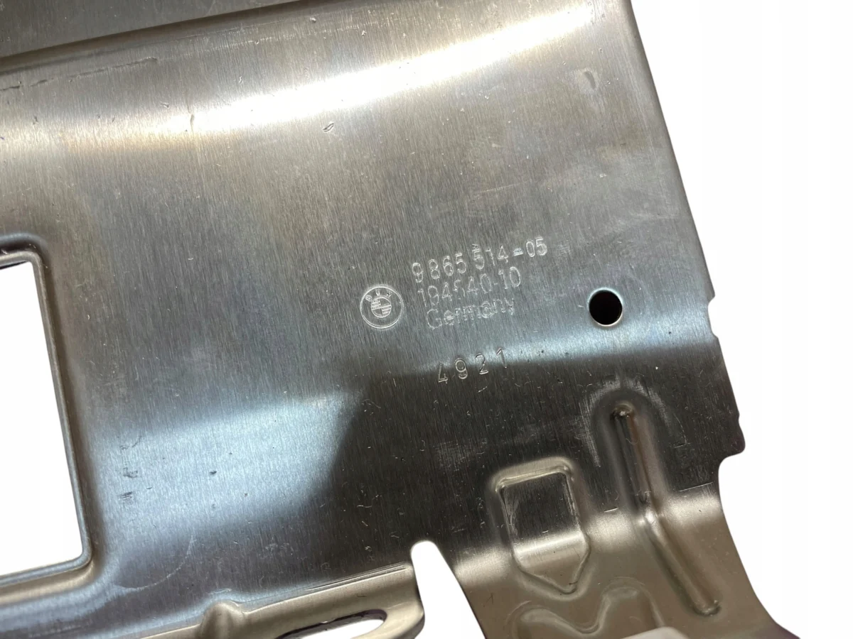 UCHWYT MOCOWANIE WZMACNIACZA BMW 4 G22 - obrazek 2