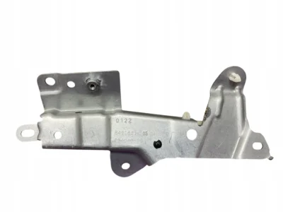 UCHWYT OSŁONY KOLUMNY LEWY BMW 4 G22