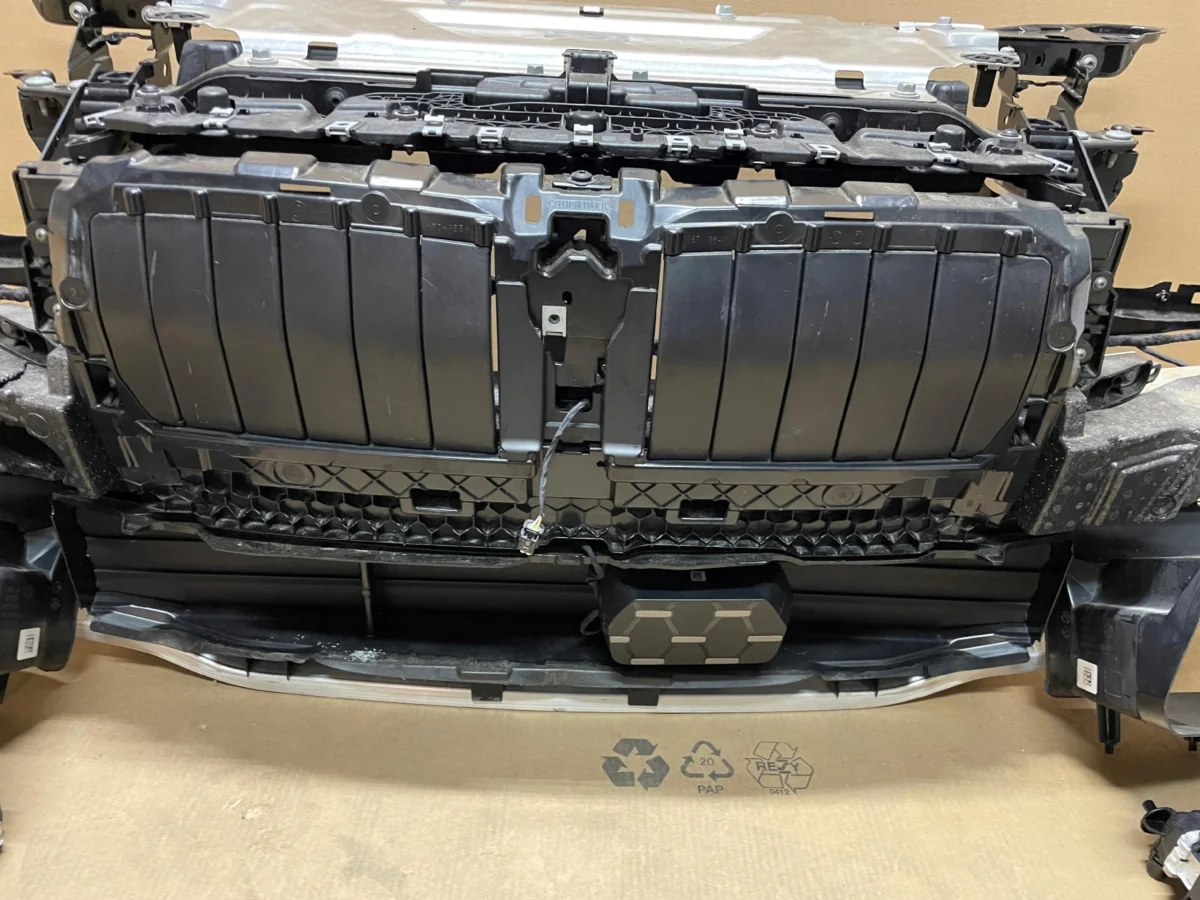 PAS PRZEDNI + CHŁODNICE + WENTYLATOR KOMPLET BMW 4 G22 G23 3.0i M440iX - obrazek 10