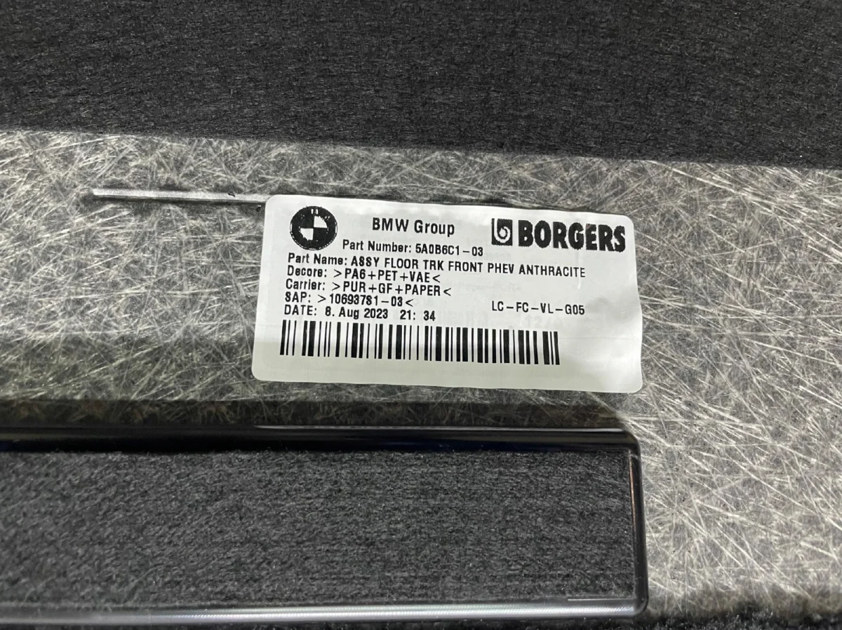 PODŁOGA WYKŁADZINA BAGAŻNIKA BMW X5 G05 LCI IDEAŁ - obrazek 4
