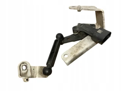 CZUJNIK POZIOMOWANIA LAMP TYŁ LEWY + STELAŻ BMW X5 G05 LCI 2023R