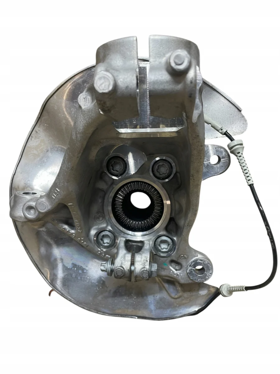 ZWROTNICA PIASTA PRZÓD LEWA + CZUJNIK ABS KOMPLET BMW X1 U11 24R - obrazek 3