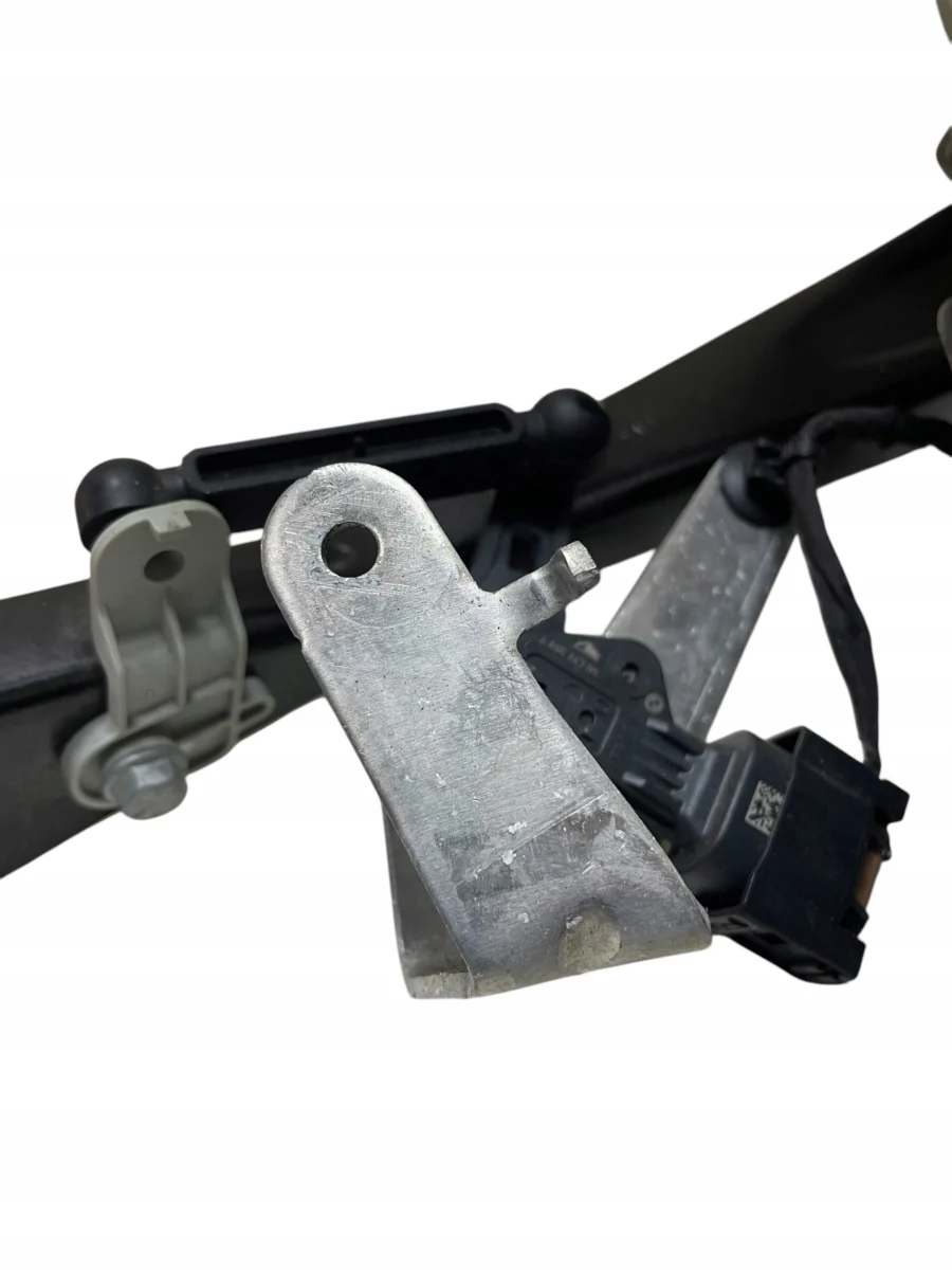 ZWROTNICA PRAWA TYŁ + WAHACZE + CZUJNIK BMW X7 G07 G05 G06 LCI 2023R - obrazek 12