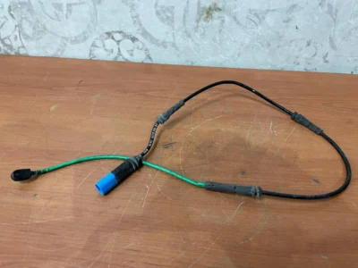 Czujnik klocków hamulcowych tył BMW G20 G21 G29