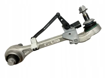 WAHACZ PRZÓD LEWY ŚRUBY+CZUJNIK POZIOMOWANIA LAMP BMW 4 G26