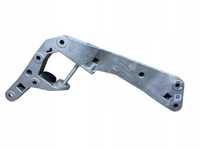 ŁAPA PODPORA WSPORNIK SKRZYNI BIEGÓW BMW 4 G26