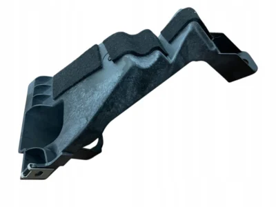 WZMOCNIENIE BAGAŻNIKA PRZEDNIE PRAWE BMW X7 G07