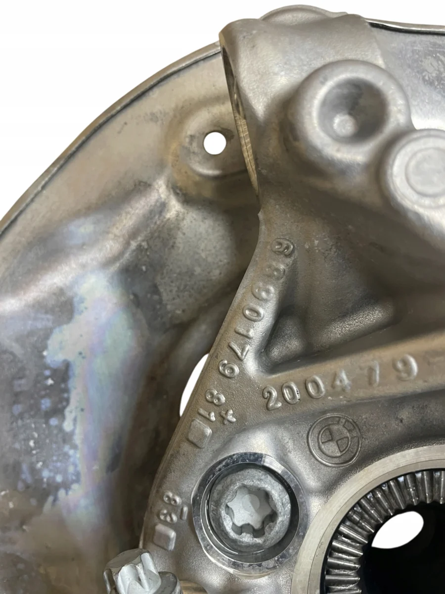 ZWROTNICA PIASTA PRZÓD LEWA + CZUJNIK ABS KOMPLET BMW X1 U11 24R - obrazek 6