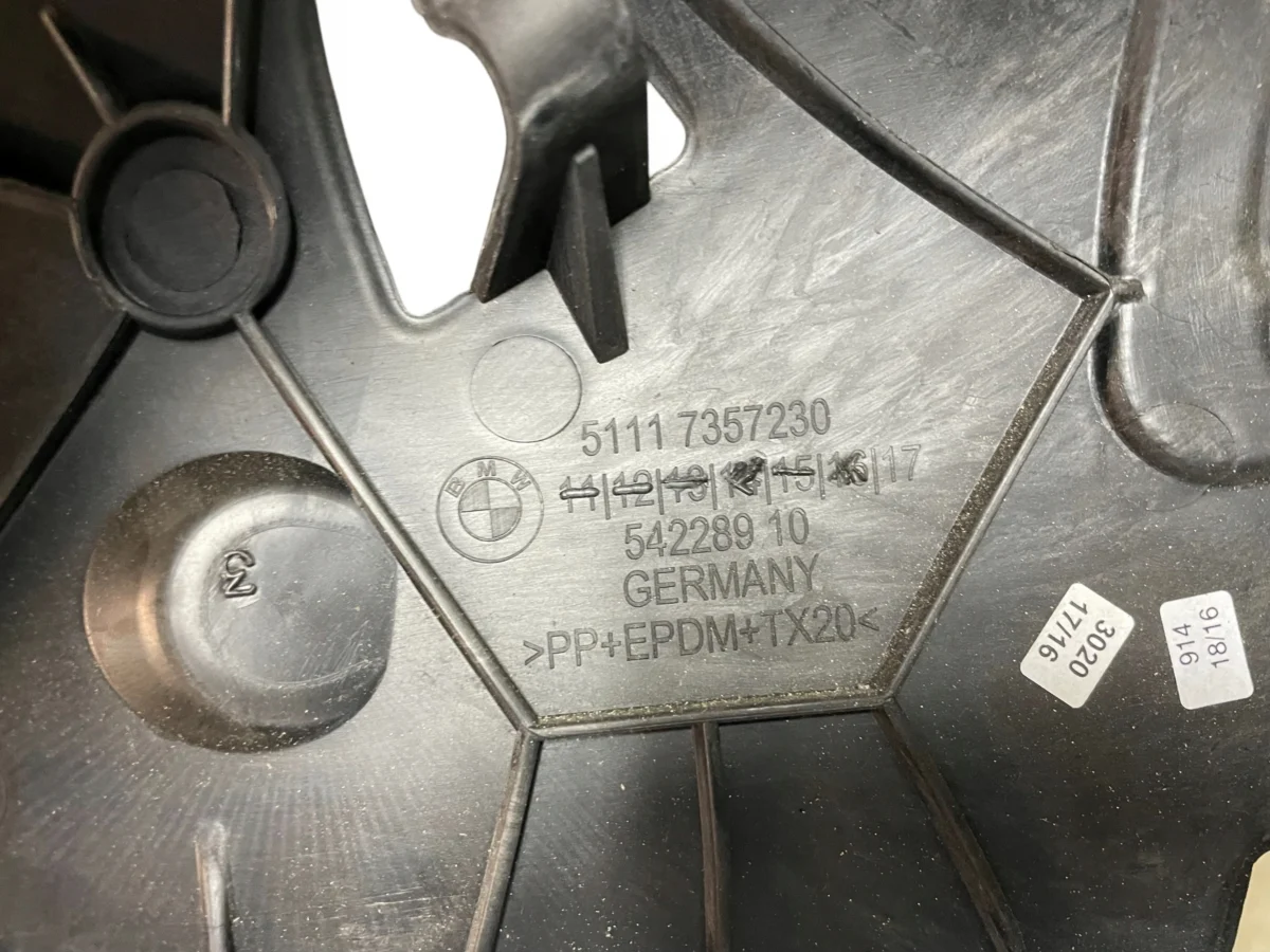 ŚLIZG ZDERZAKA PRZÓD PRAWY + HALOGEN + TERMOMETR KOMPLET BMW 7 G11 G12 - obrazek 11