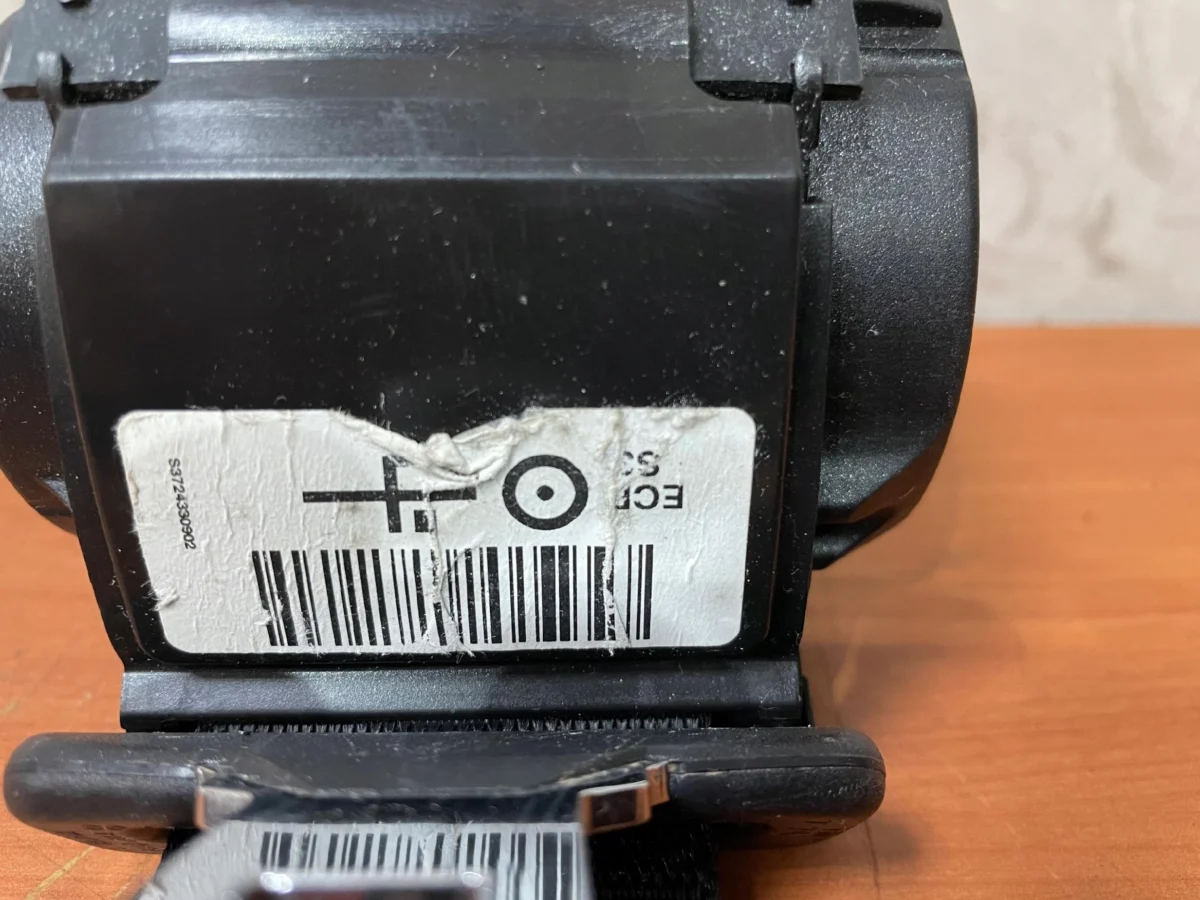 Rear Seatbelt BMW F30 F31 F32 F36 — изображение 2