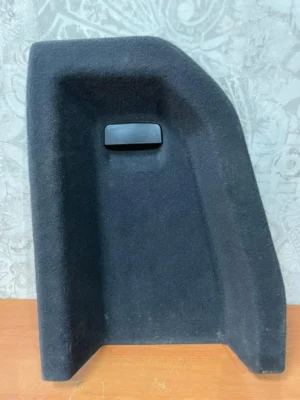 Boczek bagażnika prawy bagażnika BMW X3 F25