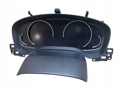 LICZNIK ZEGAR BMW 6 GT G32 5 G30 G31 EUROPA BENZYNA 653 KM