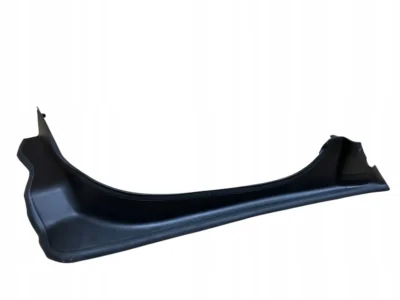 USZCZELKA LAMPY LISTWA NAKŁADKA RYNNA ODPŁYW PRAWA BMW 5 G30 LCI