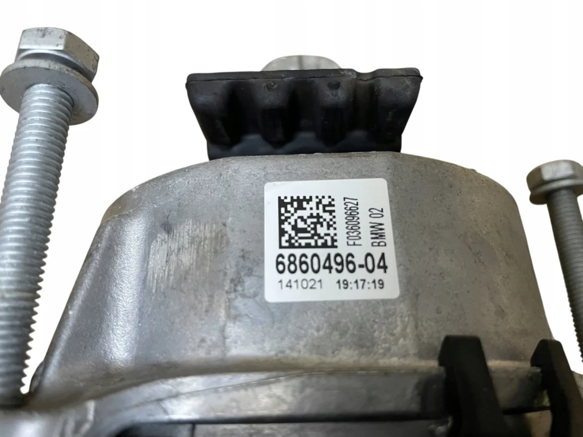 PODUSZKA SILNIKA PRAWA + ŚRUBY BMW 5 G30 LCI 2021R - obrazek 3