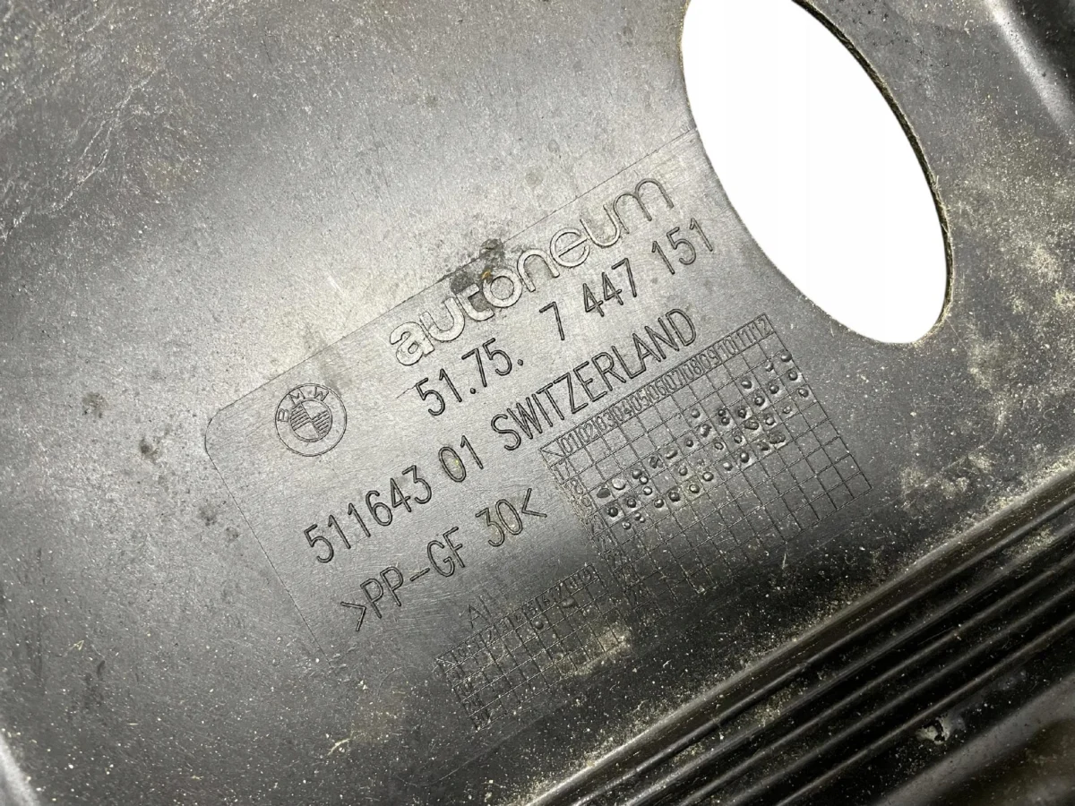 OSŁONA PODWOZIA ŚRODKOWA BMW 3 G20 - obrazek 3