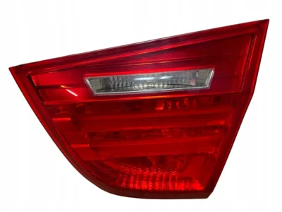 LAMPA TYŁ PRAWA W KLAPĘ BMW E90 LIFT 8700KM EU