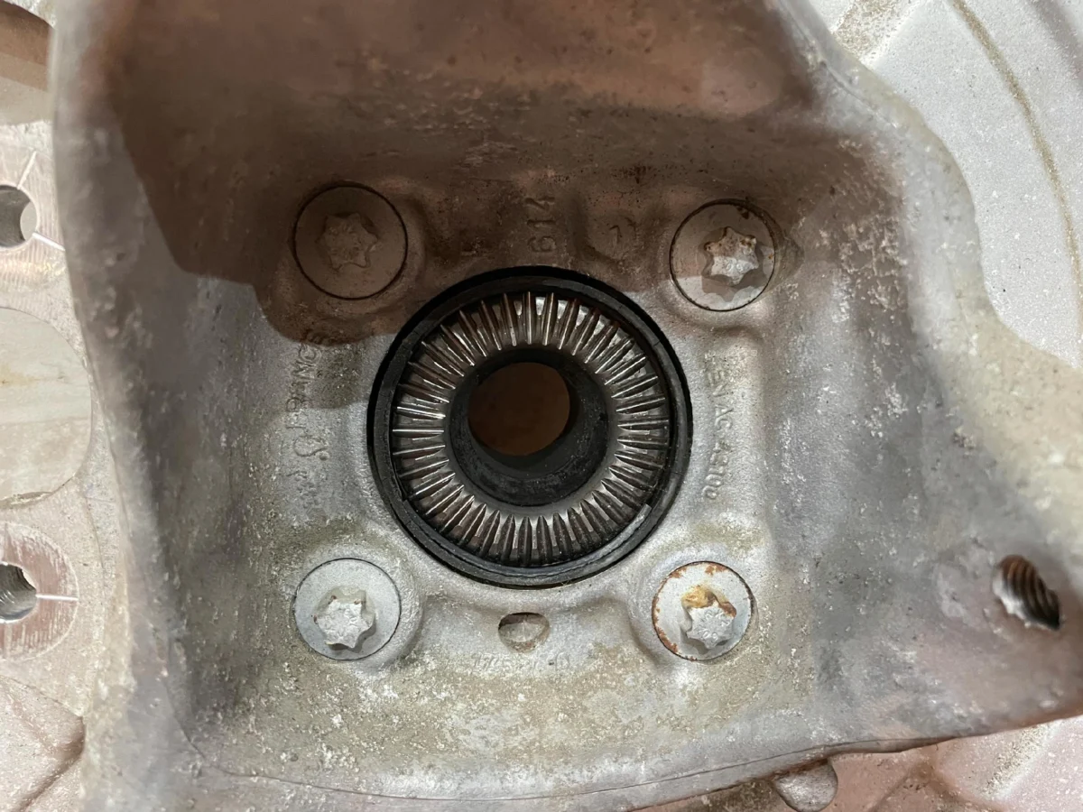 ZWROTNICA LEWA TYŁ KPL BMW M6 F06 M5 F10 LCI - obrazek 4