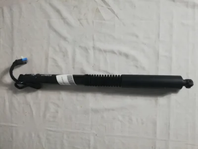 Siłownik siłowniki klapy BMW X3 G01 nowy 7397322