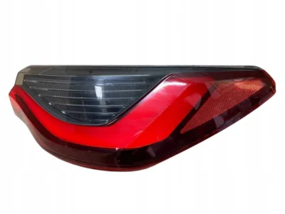 LAMPA TYŁ PRAWA BMW 4 G22 G23 G26 USA