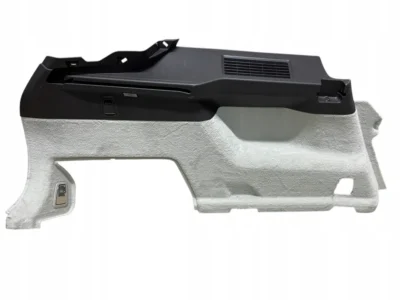 TAPICERKA BAGAŻNIKA TYŁ LEWA 7 OSÓB VOLVO XC90 II ORYGINAŁ