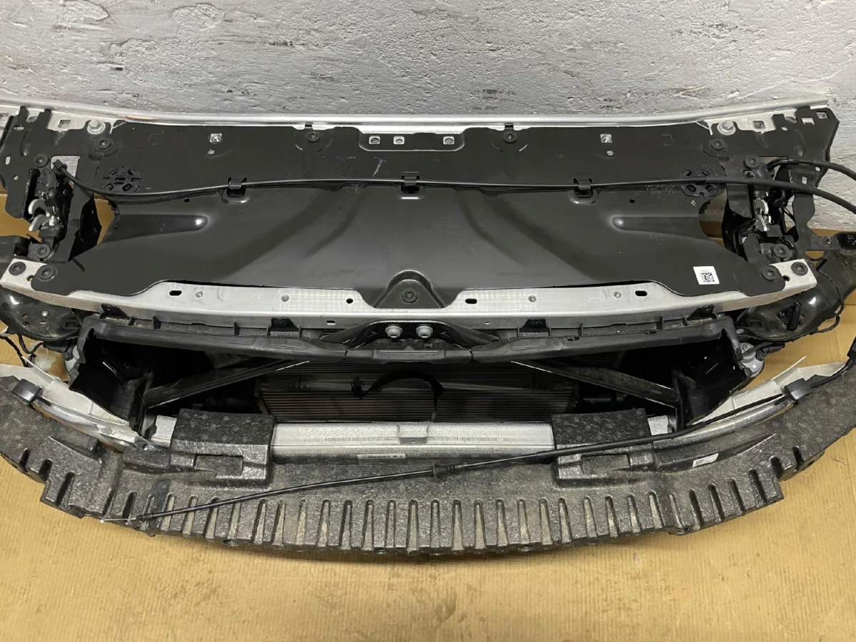 PAS PRZEDNI ZAMKI CHŁODNICE M-PAKIET BMW 5 G30 G31 LIFT 530D 3.0D - obrazek 6