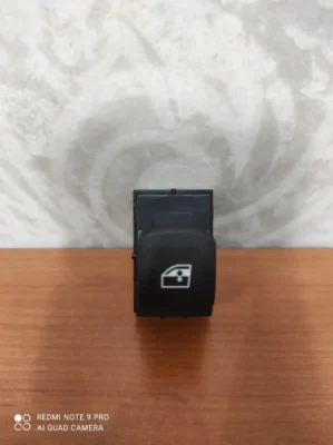 Włącznik przełącznik otwierania szyby BMW G30