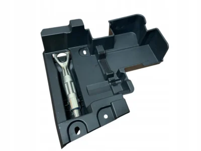 KORYTKO BAGAZNIKA PRAWE BMW X5 G05 LCI