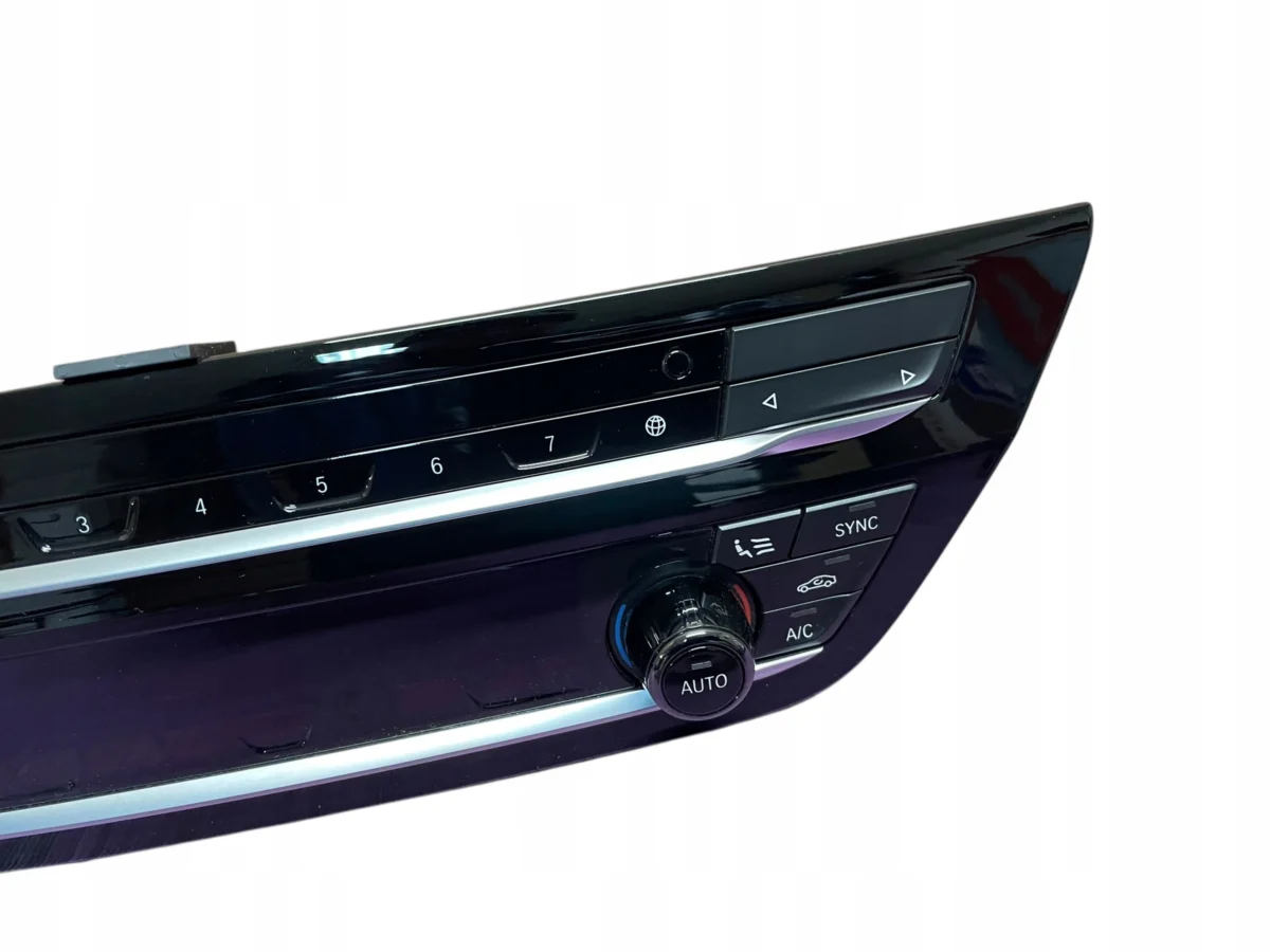 PANEL KLIMATYZACJI RADIA BMW BMW 5 G30 G31 6 G32 LCI - obrazek 3