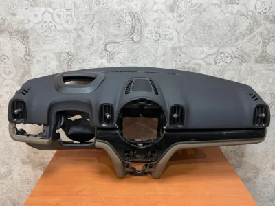 Konsola deska rozdzielcza MINI F60 COUNTRYMAN